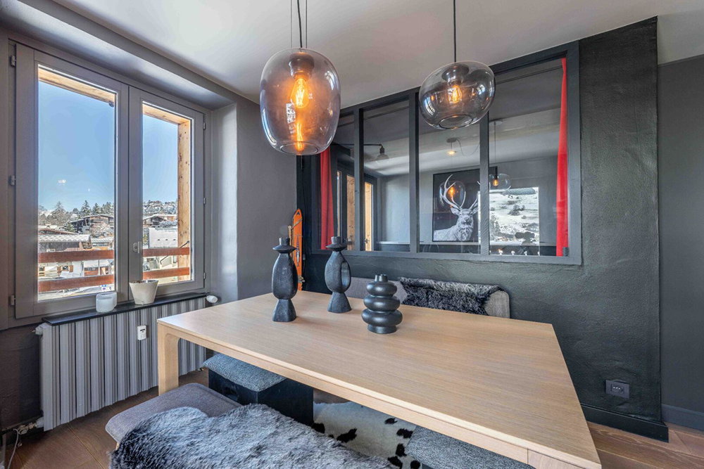 Apartment in the Heart of Megève – 3 Rooms for sale in Megeve 4239410638