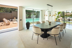 Luxury 4-bedroom villa with pool | Marbella 446253162
