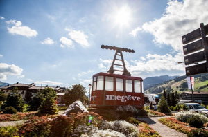 Two bedrooms apartment in a brand new residence for sale in Megeve 461653701