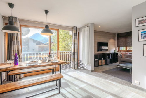 2 BEDROOM APARTMENT – COMPLETELY RENOVATED for sale in Morzine 484781107
