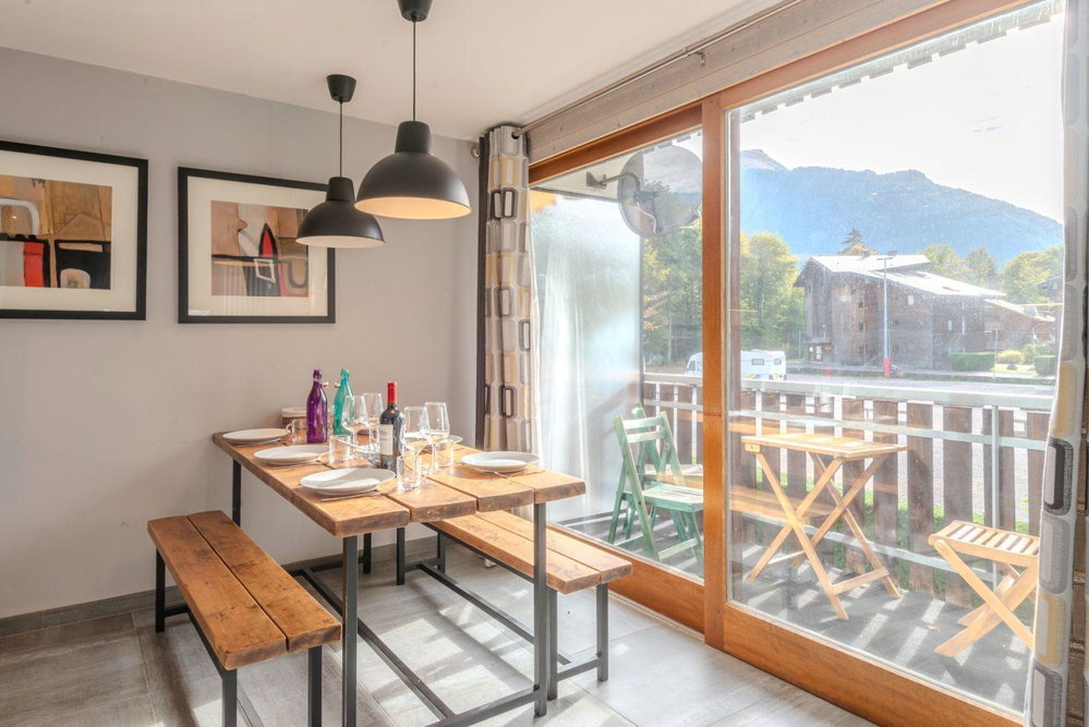 2 BEDROOM APARTMENT – COMPLETELY RENOVATED for sale in Morzine 484781107