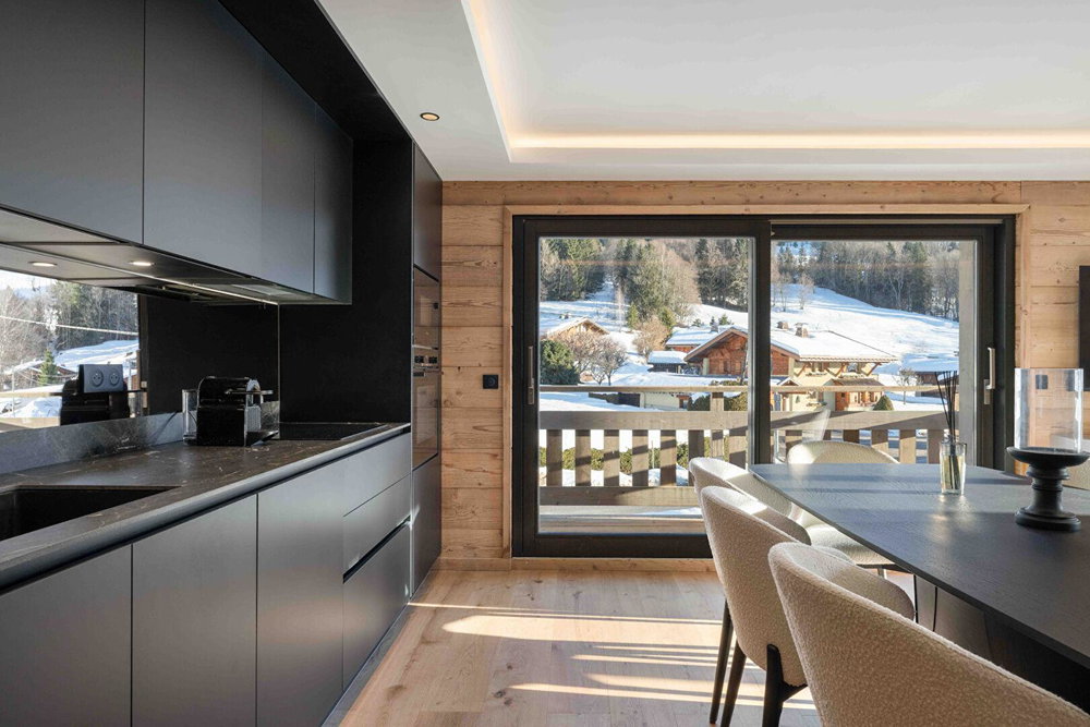Apartment in the hills above Megève, 3 bedrooms for sale in Megeve 502421824