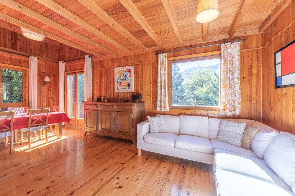 Charming Chalet on 1,028 m² of Buildable Land – 200m from piste for sale in Les 2 Alpes 587651898