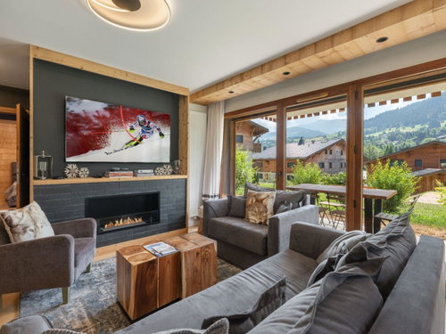 Garden-Level Apartment – Mont-Blanc Views for sale in Megeve 713587571