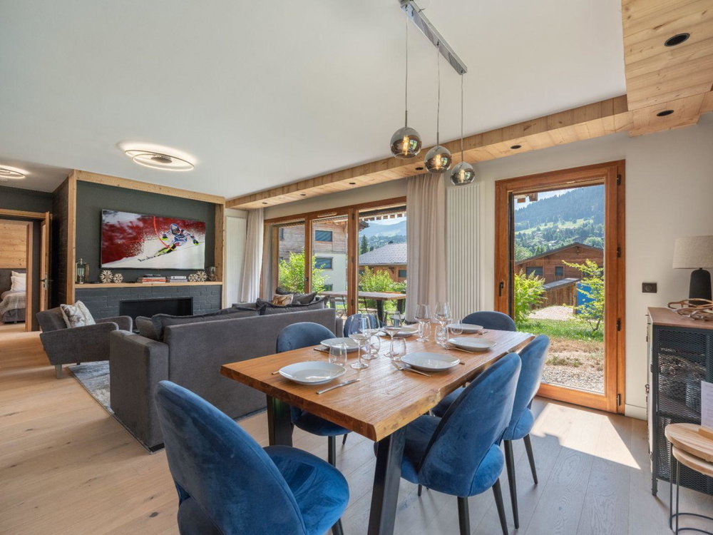 Garden-Level Apartment – Mont-Blanc Views for sale in Megeve 713587571