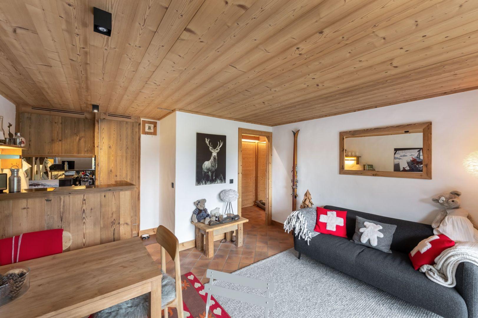 1 BEDROOM - NEAR VILLAGE CENTRE - GARDEN LEVEL for sale in Megeve 769270807