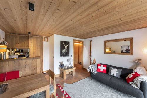 1 BEDROOM – NEAR VILLAGE CENTRE – GARDEN LEVEL for sale in Megeve 769270807