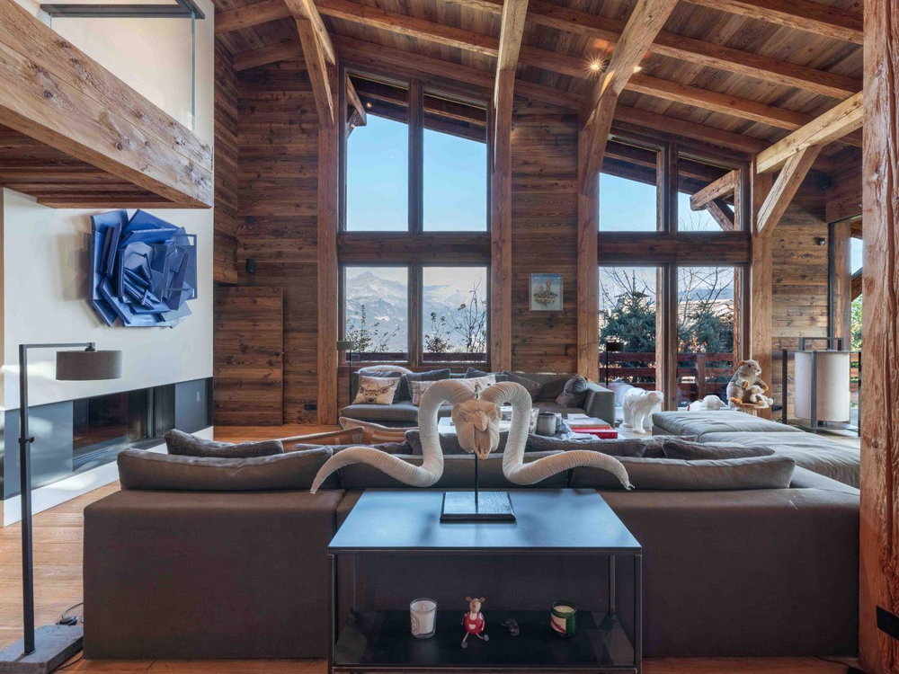 Exceptional Chalet – Six Bedrooms – Panoramic Views for sale in Megeve 843338148