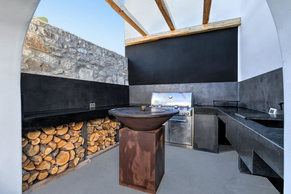 Sea view villa of 1,100 m² for sale in Mykonos – Chora 86569049