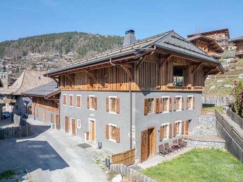 3 BEDROOM APARTMENT – VILLAGE CENTRE for sale in Morzine 922348566