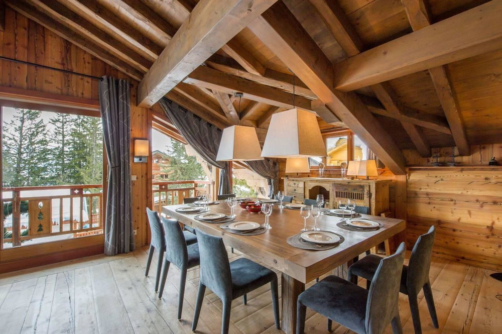 Luxury chalet – Close to the slopes for sale in Courchevel 928307609