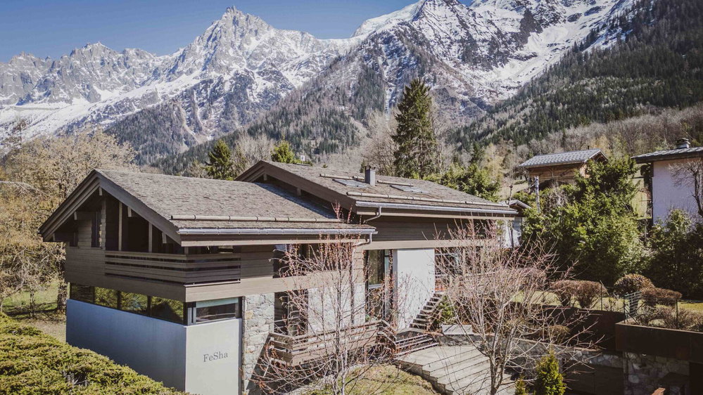 An exceptional chalet in Les Houches for sale in Chamonix 949149409