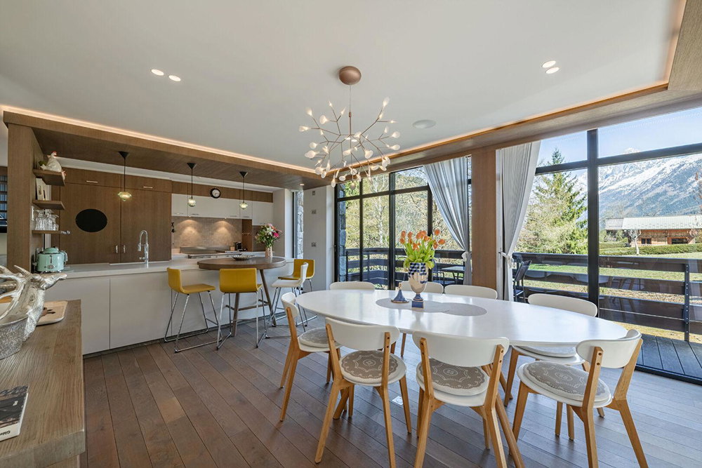An exceptional chalet in Les Houches for sale in Chamonix 949149409