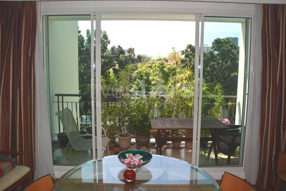 3-bedroom condo for sale close to Lumpini park 953431486