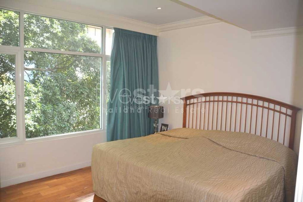 3-bedroom condo for sale close to Lumpini park 953431486