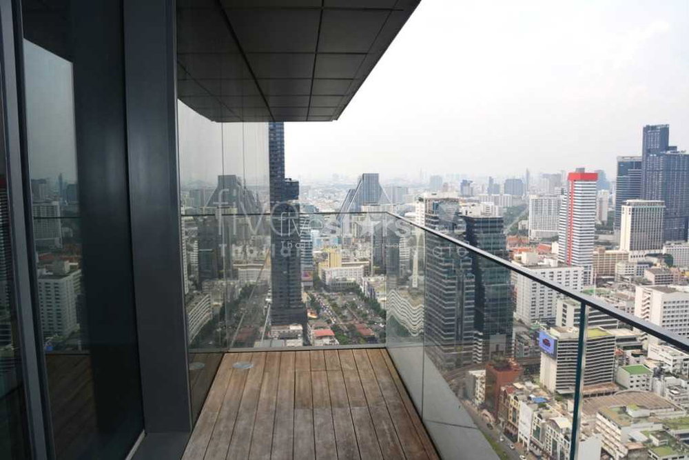 3-bedroom high floor unit at the Ritz Carlton Residences 2510393108