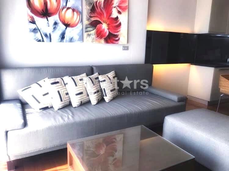 1 bedroom condo for sale 10 minute walk to Thonglor BTS station 1544926947