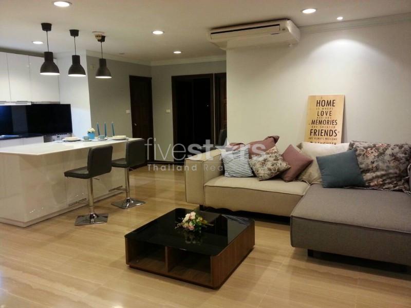 3 bedrooms condo for sale in Phrompong area 931604943