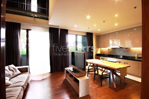 Duplex 2 bedrooms condo for sale close to BTS Thonglor 1108246154