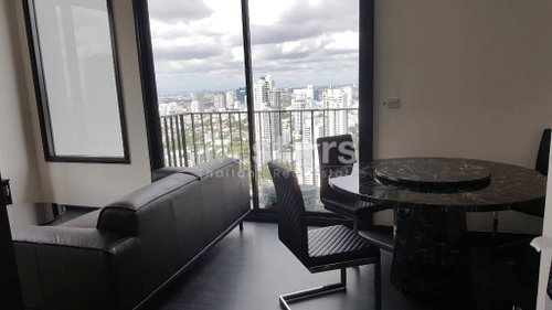 2 bedrooms condo for sale near BTS Asoke 706093472