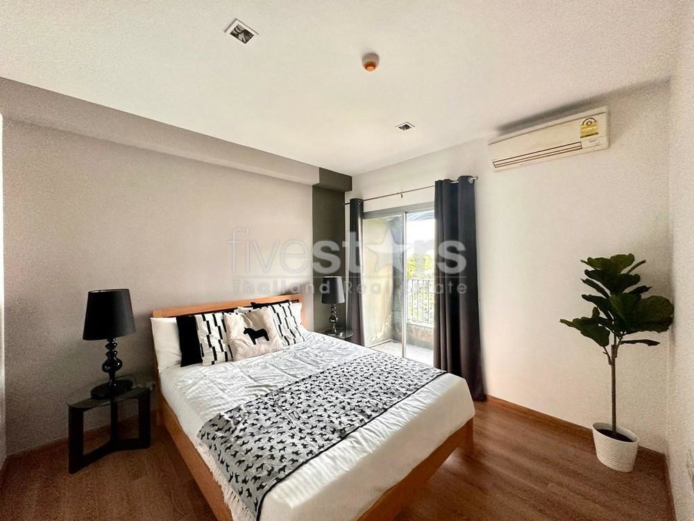 1-bedroom condo for sale close to BTS Phromphong 3545461097