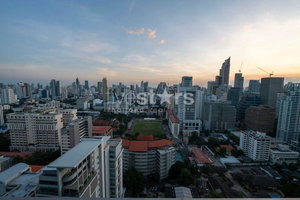 2 bedrooms condo for sale in Asoke 474795947