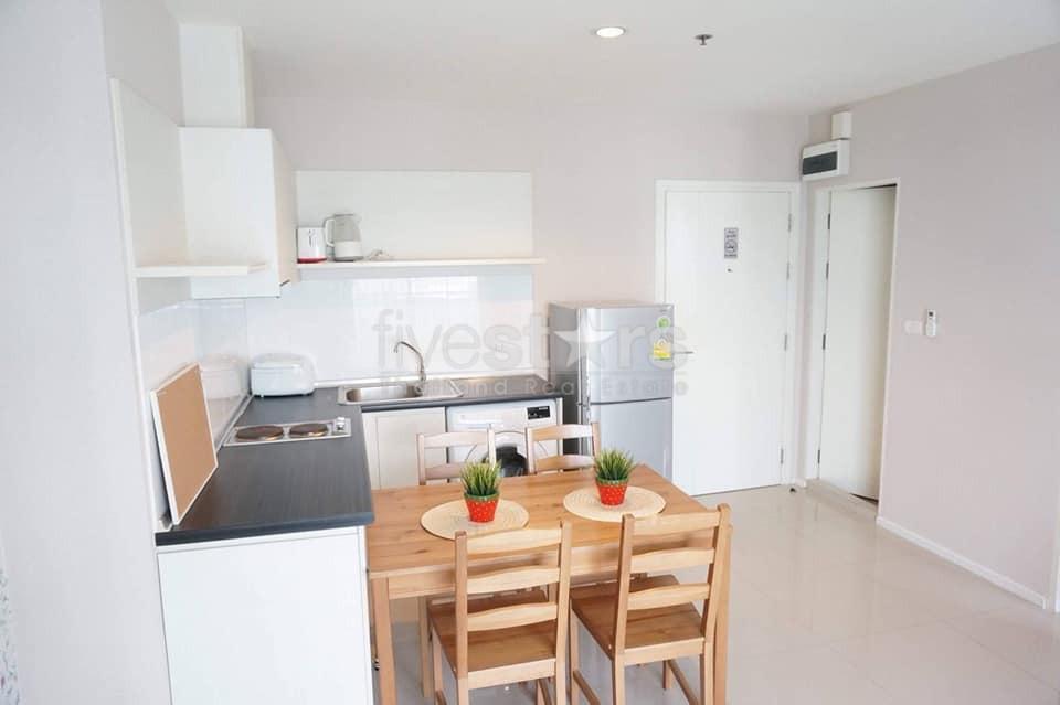 2 bedrooms condominium close to Phra Kanong BTS station 3522794110
