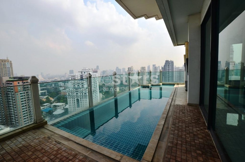 3 bedroom spacious private pool condo for sale on Phrom Phong 4087931019