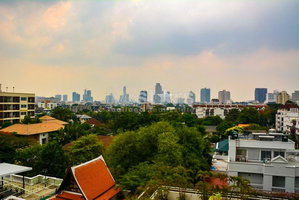 Large 4 bedrooms condo for sale Ekamai area 3979495581