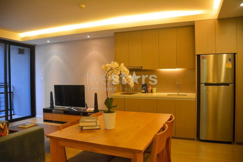 1-bedroom modern condo for sale in Ekamai 3593745683