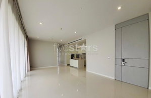 High end 2-bedroom condo for sale close to BTS Phromphong 335239858