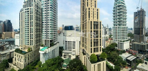 2-bedroom condo for sale close to BTS Phromphong 594296388
