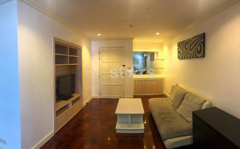 2-bedroom condo for sale close to BTS Phromphong 594296388
