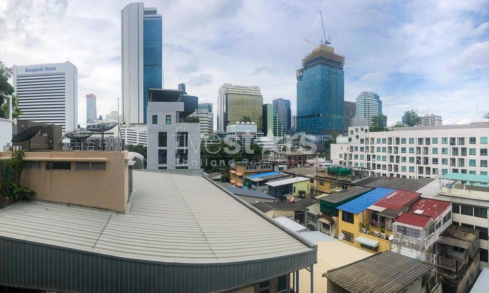 2-bedroom condo for sale close to BTS Chong Nonsi 2015077475
