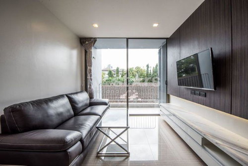 Pet friendly 2-Bedroom for rent on Phrompong 4058155241