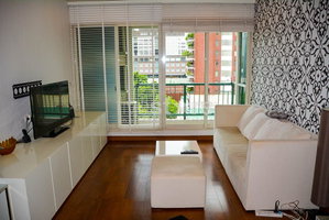 2-bedroom modern condo for sale close close to BTS Chidlom 1353131869
