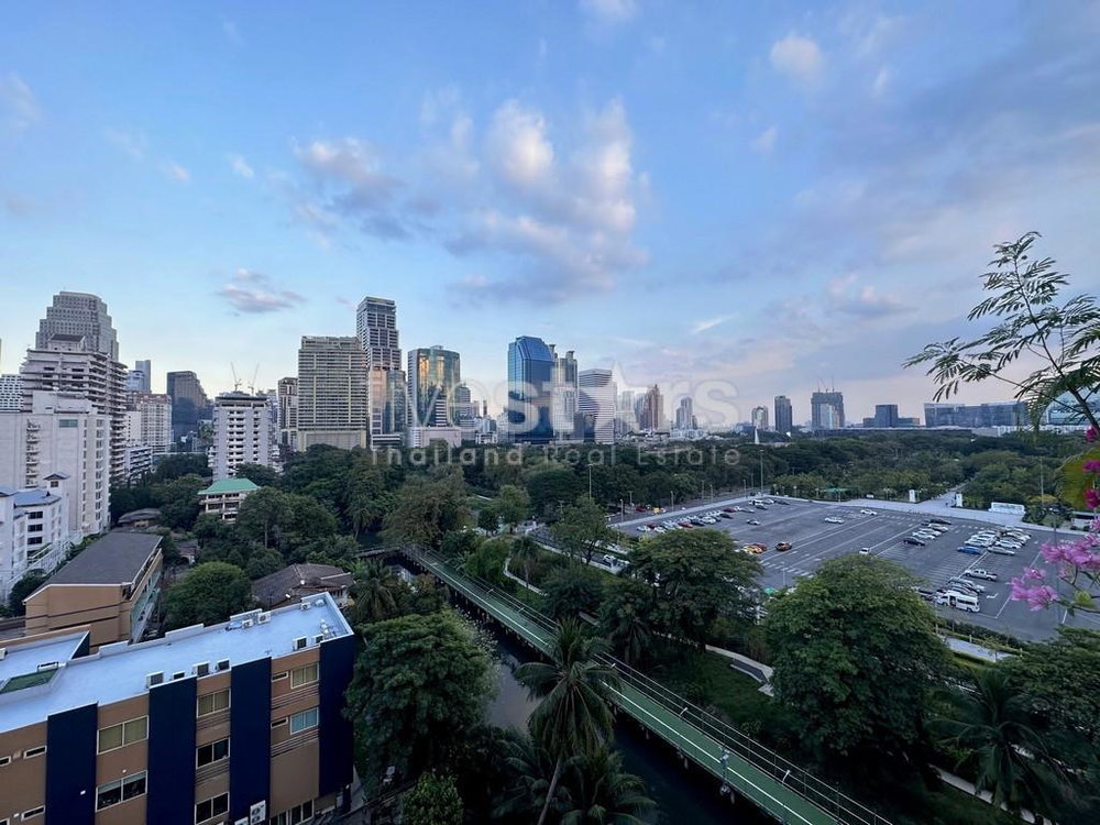 2-bedroom spacious and quiet condo for sale close to BTS Nana 1964570095