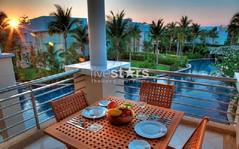 Luxury apartment located close to the beach and downtown 1057887738