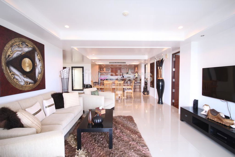 3 bed condo for sale in Nong Kae, Hua Hin 2276618911