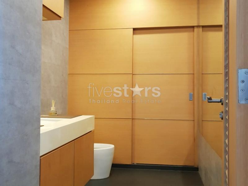 1 bedroom Seaview condo for sale in Pattaya 436027142