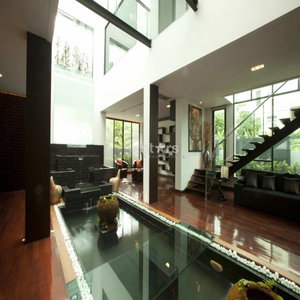 modern 3 storey house for sale in Ekamai area 3337540543