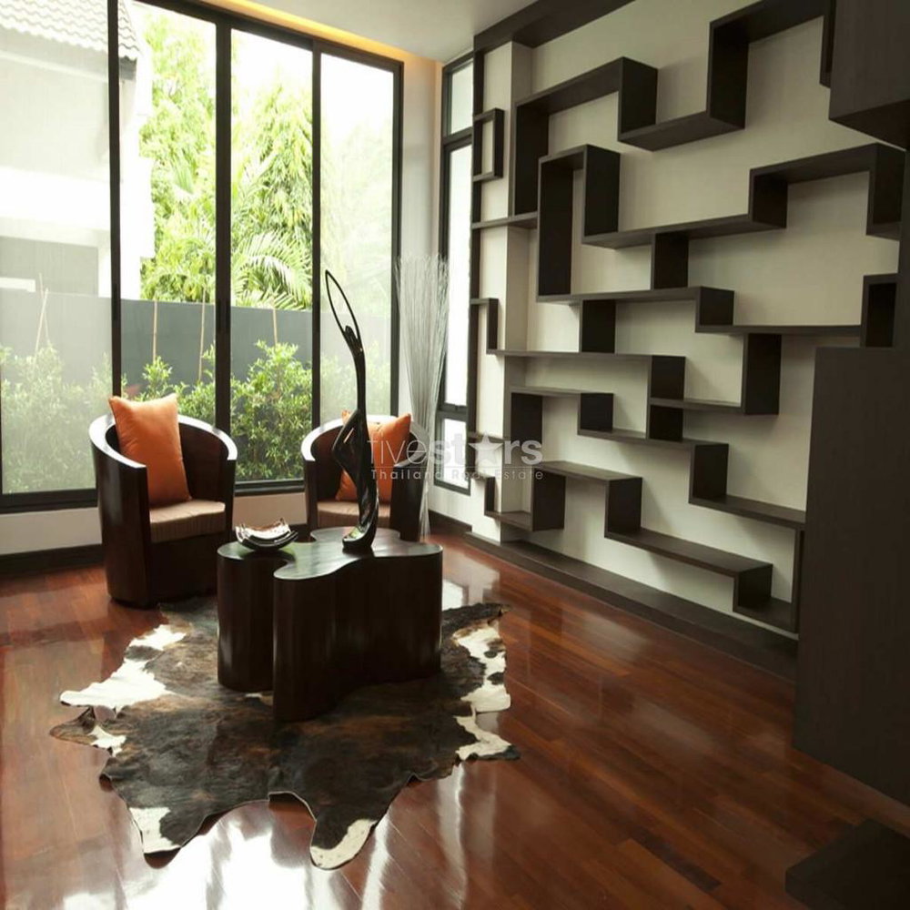modern 3 storey house for sale in Ekamai area 3337540543