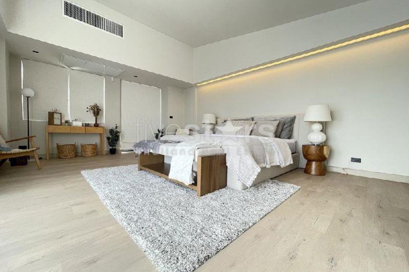 Modern Townhouse 4 – Bedroom for sale on Prakanong 356784223