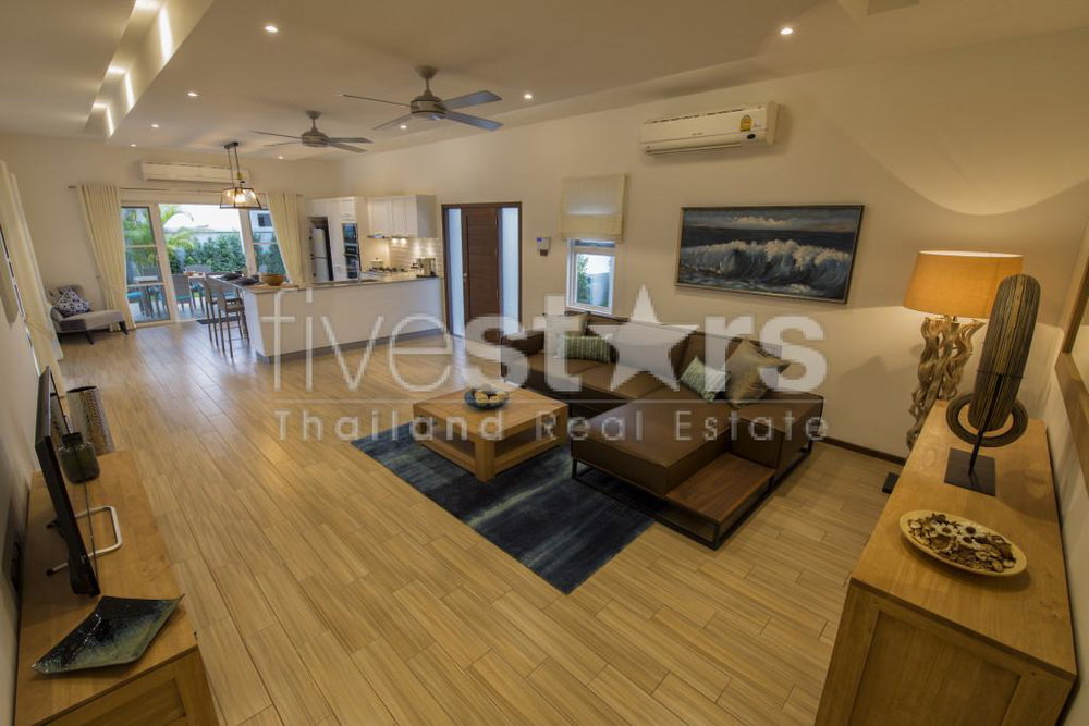 Pool villa for sale in Hua Hin 2037745372