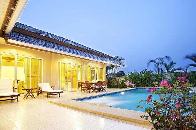 Nice 3 bedroom pool villa for sale in Nong Kae, Hua Hin 4123054164