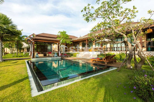 Premium 3 Bed Lake Front Villa For Sale Near Khao Takiap Beach 75981482
