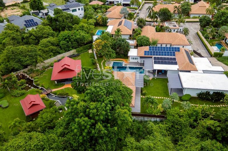 Luxury Hua Hin Estate on 2 Plots with Tropical Garden, Entertainment Sala & Fully Renovated Villa 884189937