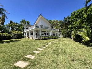 Luxury 7-Bedroom Villa at Palm Hills Golf Club, Cha-Am – Ideal Investment Opportunity 3913925480
