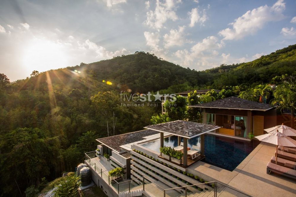 Stunning property with sea view close to Layan Beach 898283146