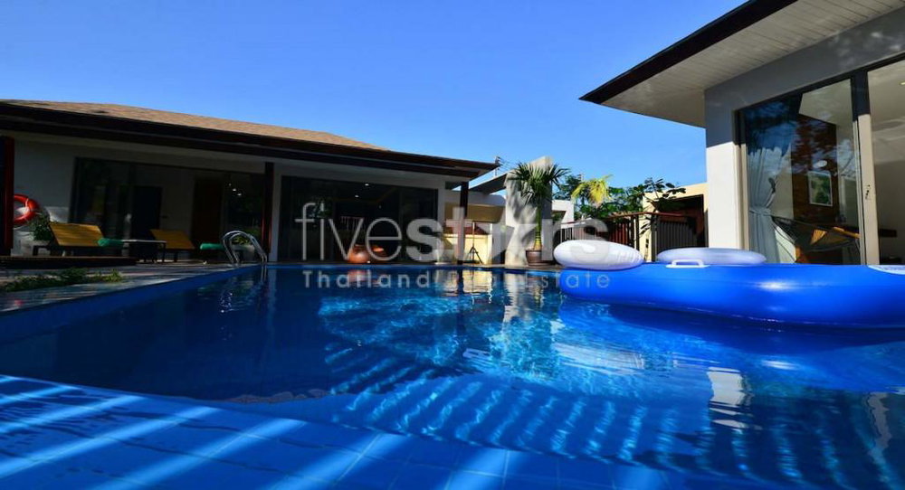 3 bedrooms villa for sale close to Nai Harn beach 2016529707